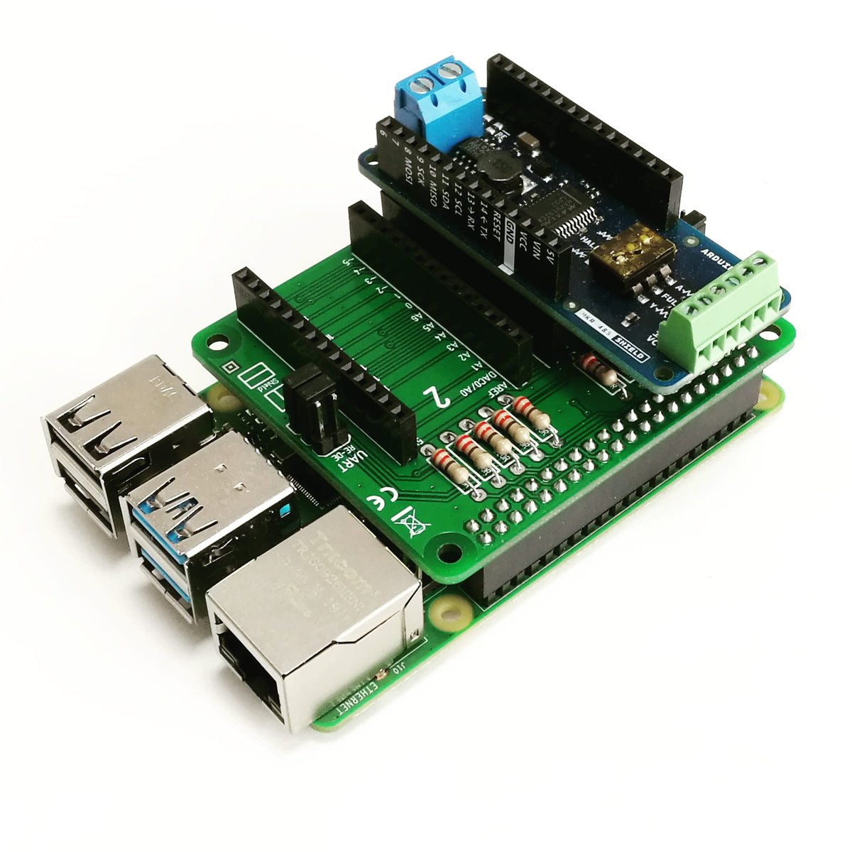 HWHardsoft's tweet photo. Raspberry Pi with new Raspberry Pi Arduino MKR Bridge HAT and MKR 485 shield

https://t.co/CViFPQDyVB

#raspberryhat #raspberrypi #arduinoproject #arduinoshield #arduinomkr #arduino #electronicproject #pcbprototype #electronickit https://t.co/bhd0SpZ6XD