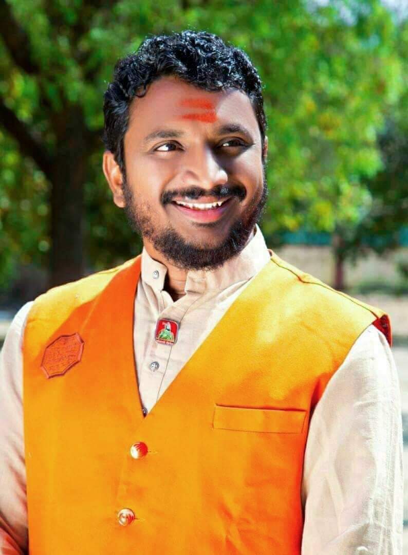 DinkarJeevan's tweet photo. राष्ट्रवादी काँग्रेस पक्षात कार्यकर्त्यांना किंमत आहे,इथं फक्त माणूस पहिला जातो पैसा नाही..!!  अभिनंदन आमदार अमोलदादा मिटकरी 💐💐 @amolmitkari22
शेवटपर्यंत फक्त राष्ट्रवादी... अन राष्ट्रवादी पुन्हा... https://t.co/7Lg7bnrL65