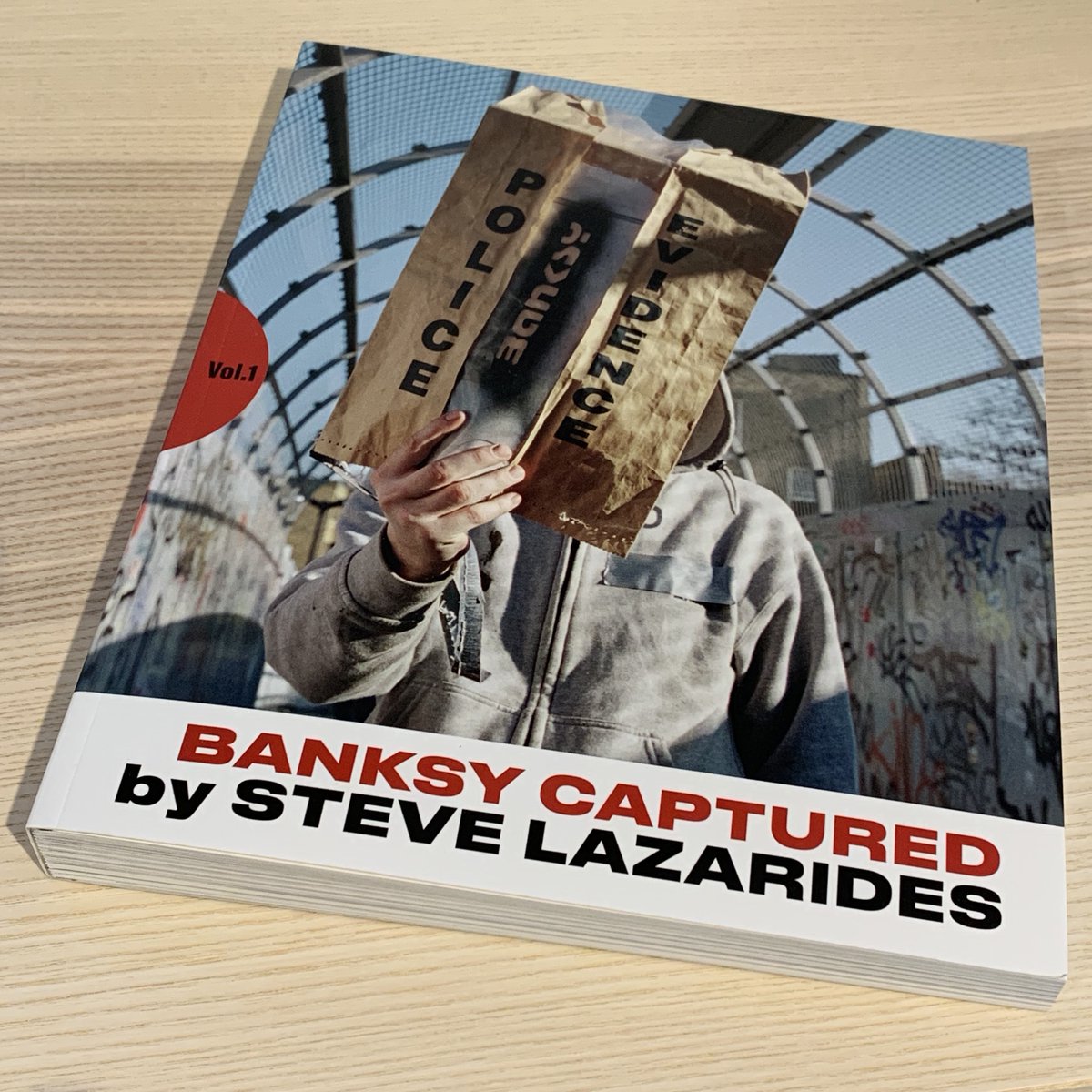 BANKSY CAPTURED  Vol.1 限定BOX付き 初版】バンクシー BANKSY CAPTURED 限定BOX付