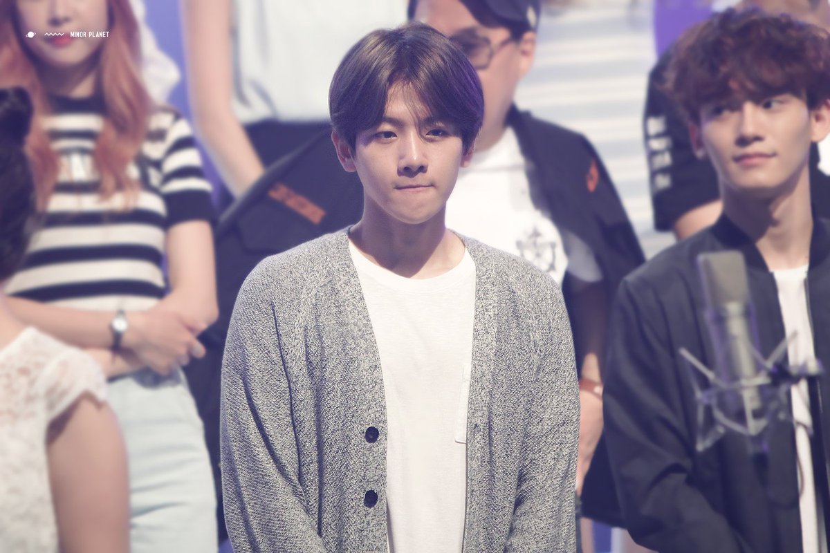 LoveDayBAEK's tweet photo. 150515 #백현 @B_hundred_Hyun 
https://t.co/vE9Zh7M9gx
https://t.co/XjDY62aqUA https://t.co/6I5FyzIOdx