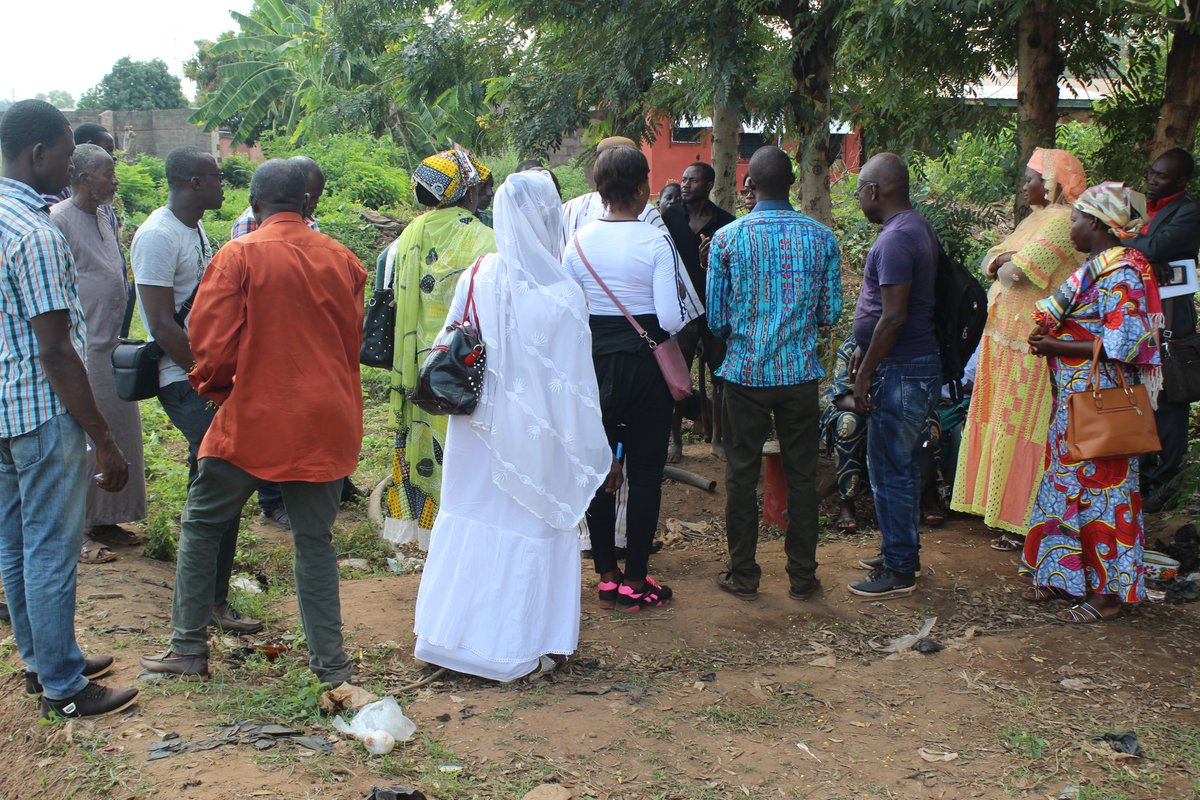 PGreenBuilders's tweet photo. 6-Stakeholders of Ouagadougou visiting an urban market gardening site in the city of Tamalé. 

#wastemanagement
 #wasterecycling
 #wasterepurposing
#sanfo.s@wascal.org https://t.co/UISAsCd9Cp