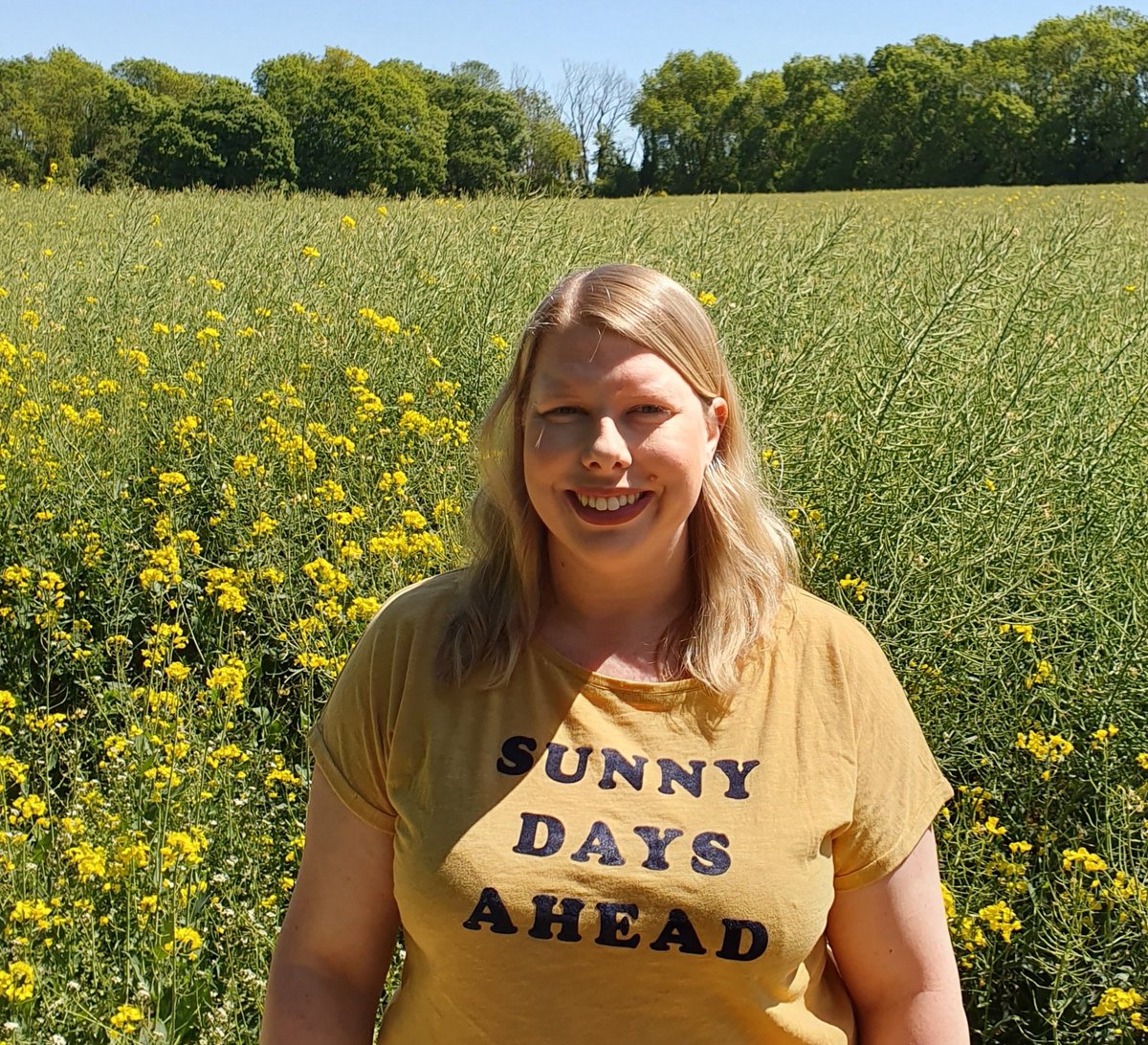ChristinaRolles's tweet photo. Lovely day for a lunchtime walk through the yellow flowers on @LullabyTrust #yellowyourself day https://t.co/RmPpyWwSIb
