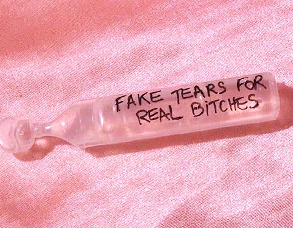 NICE GIRLS CAN ALSO BE BITCHES⁠ 😈
⁠
We make difficult decisions…⁠
We are honest…⁠
We say fuck, and shit, and damn!⁠
⁠
But we are still nice.⁠
And we support our sisters.⁠ ⁠
⁠
📸pinterest⁠ 

#girlboss #goodgirls #femalefounders ⁠
#Elixseri #skincarecommunity