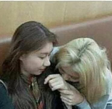 rich jensoo ✨ tweet media