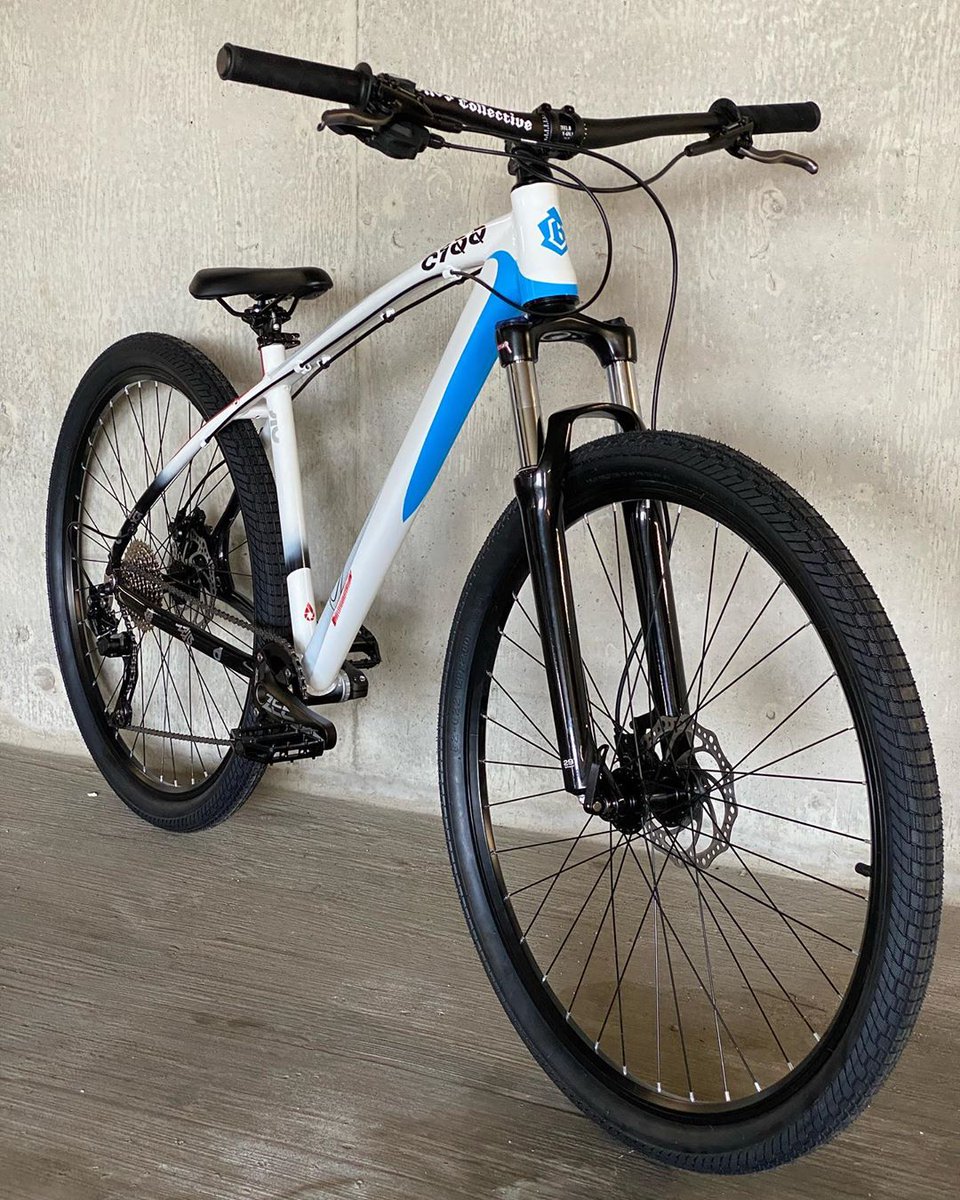 DownToRide100 tweet media