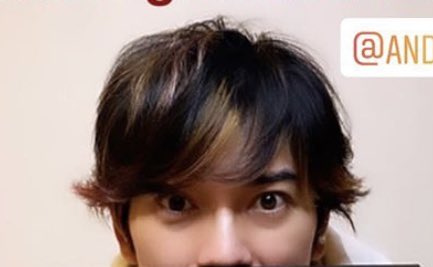 この髪のはねてる感じ好き😇