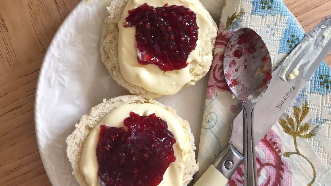 PlymUniCatering's tweet photo. We have now added a cream tea to our Hospitality Shop menu. Enjoy 4 homemade scones with jam and clotted cream from @TrewithenDairy. Priced at just £6, it's a delicious option which can be shared with the family or as a treat for 2. 😋 #Plymouth @PlymUni https://t.co/r5fU6lYNvU