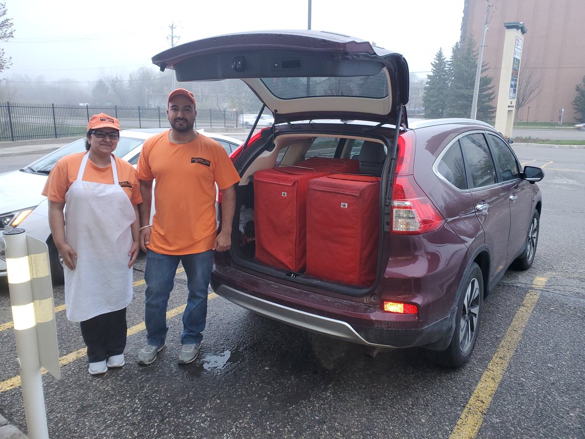 JamesRDeakin's tweet photo. Two more deliveries to Grand River Hospital for Nurses Week yesterday.  125 meals from The Crazy Canuck, and 50 large pizzas generously donated by Pyramid Pizza on Westmount. Thank you Preet &amp; Raman!

Plesse support our GoFundMe campaign: https://t.co/jfkN3ZvIdv @gofundme https://t.co/GrcBuebKJu