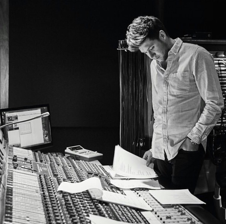 sgcommon's tweet image. ᴠᴏᴄê sᴇᴍᴘʀᴇ sᴇʀá ᴏ ᴍᴏᴛɪᴠᴏ ᴘᴀʀᴀ ᴇᴜ ᴀᴄᴏʀᴅᴀʀ sᴏʀʀɪɴᴅᴏ ᴛᴏᴅᴏs ᴏs ᴅɪᴀs, ᴍᴇsᴍᴏ ᴏs ᴍᴀɪs ᴅɪғíᴄᴇɪs