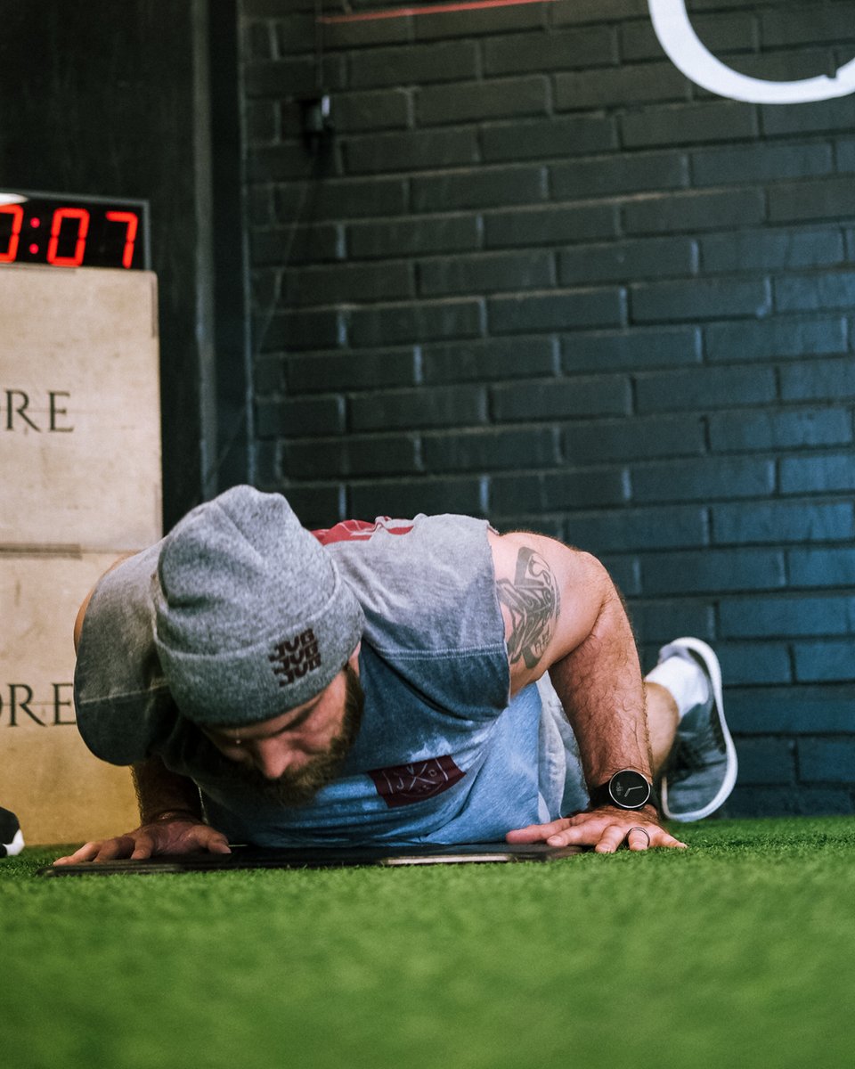 Ollaan opittu ammattilaisurheilusta, että mikän ei tuu ilmaiseksi ja aina voi painaa enemmän töitä ja kehittää omaa toimintaa. Päätettiin pari kuukautta sitten, että ei jäädä laakereille seisomaan tän tilanteen aikana ja ollaan kehitetty omaa toimintaa vahvasti! 

#hypementfamily