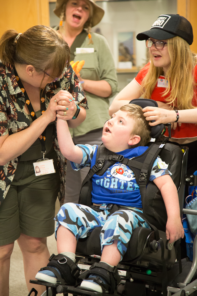 On #InternationalDayOfFamilies we’d like to take a look back at our work with <a href="/tyhafan/">Tŷ Hafan Children's Hospice</a> on our <a href="/childrenandarts/">Children & the Arts</a> funded Start Hospice Programme and share some of our favourite activities with you inspired by our family days