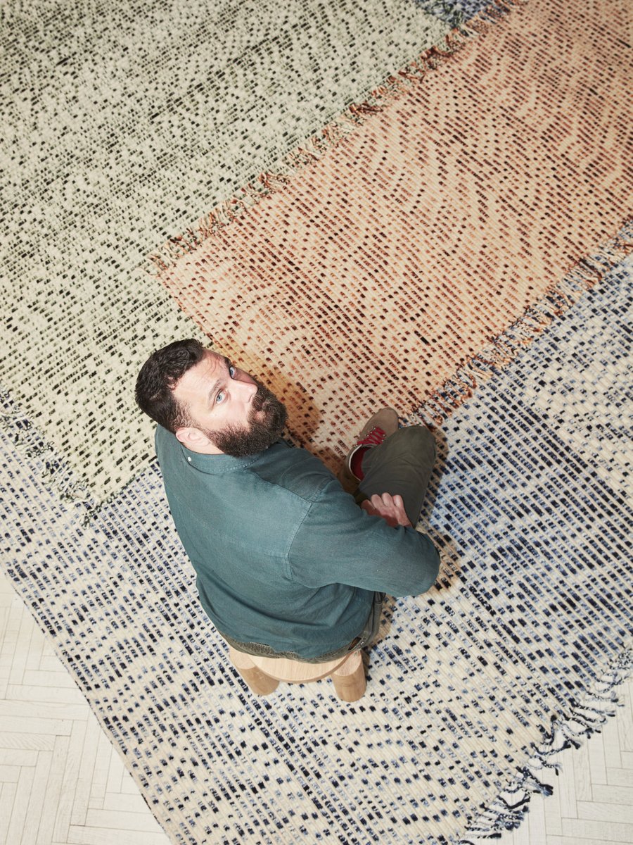 The first new project in the GESTURE collective is LINES by #PhilippeMalouin

Video and more info: cc-tapis.com/gesture/
 📷 Omar Sartor