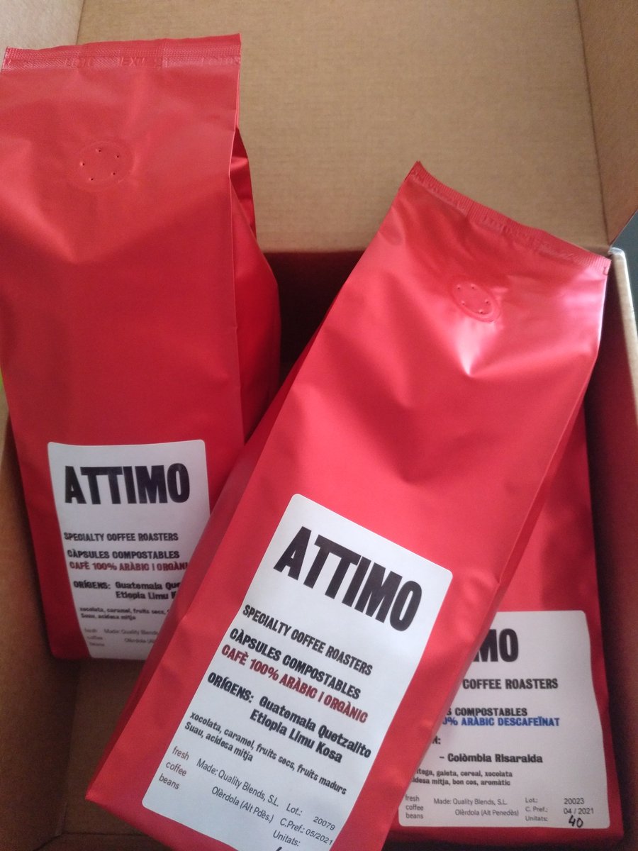 Paraules's tweet photo. Feliç! Acabo de rebre la comanda de #CafèAttimo via @productorscat de #QualityBlends Gràcies! https://t.co/djKoKsx5mj