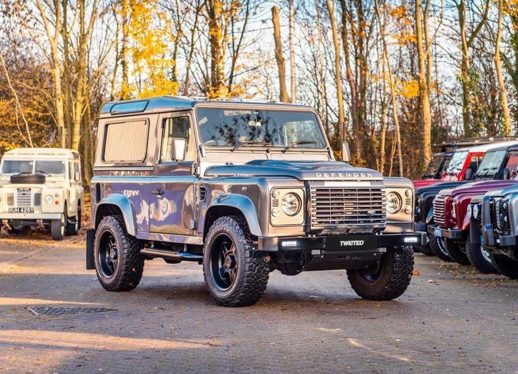 Twisted launches three-year buy-back deal and pledges to pay owners 100 per cent of their Defender's pre-tax price after three years pistonheads.com/news/ph-britis… #Twisted #PistonHeads