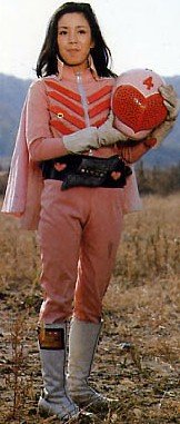 モモレンジャーのマスクオフ。