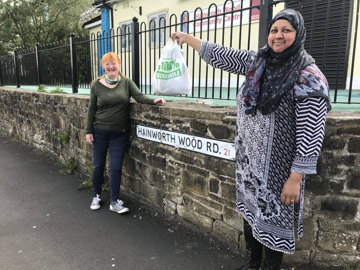 KHL_Keighley's tweet photo. Another delivery of our Family Gardening Packs as part of the Healthy Holiday Scheme. Thank you to Hainworth Community Centre for helping with distribution. @bradfordmdc @keighleyBIG @localitynews @HealthyBradford https://t.co/8ESvDifNNP