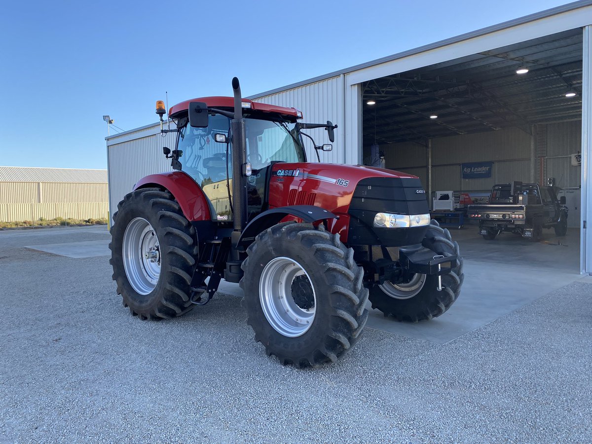 tonk_elec's tweet image. New Case Puma in the shop today for some @AgLeaderTech #SteerCommand with GPS7500 receiver on Terrastar C Pro Corrections.
@agleaderAP