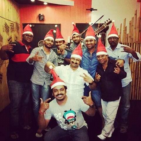 DSPFanverse's tweet photo. Wishing Happy Family Day To Our
@ThisIsDSP @sagar_singer @mounicasagarG @achanta_ram @Vivek_Architect
And To All Families Of #DspFans
@ThisIsDSP his family ,His Musical Instruments ,His Fans ,His Workers &Musicians .... Everyone ๐๐๐๐๐๐๐๐ https://t.co/pEiCtJJBcG