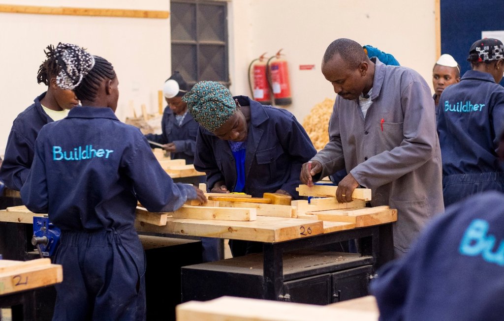 _Buildher's tweet photo. @_Buildher prioritized Carpentry and Joinery based on industry needs assessments, which showed lack of competent carpenters and joiners in Kenya account for 10% of the skills gap in the construction sector. 
#carpenters #womeninconstruction #jengamama #inuamama #Nairobi https://t.co/QNZciaPGIk