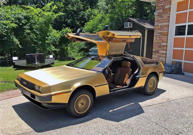 Op 15 mei 1981 – vandaag exact 39 jaar geleden – rolde de eerste DeLorean DMC-12 van de band. Van de unieke uitvoering met 24-karaat gouden toplaag werden slechts 2 exemplaren gemaakt.