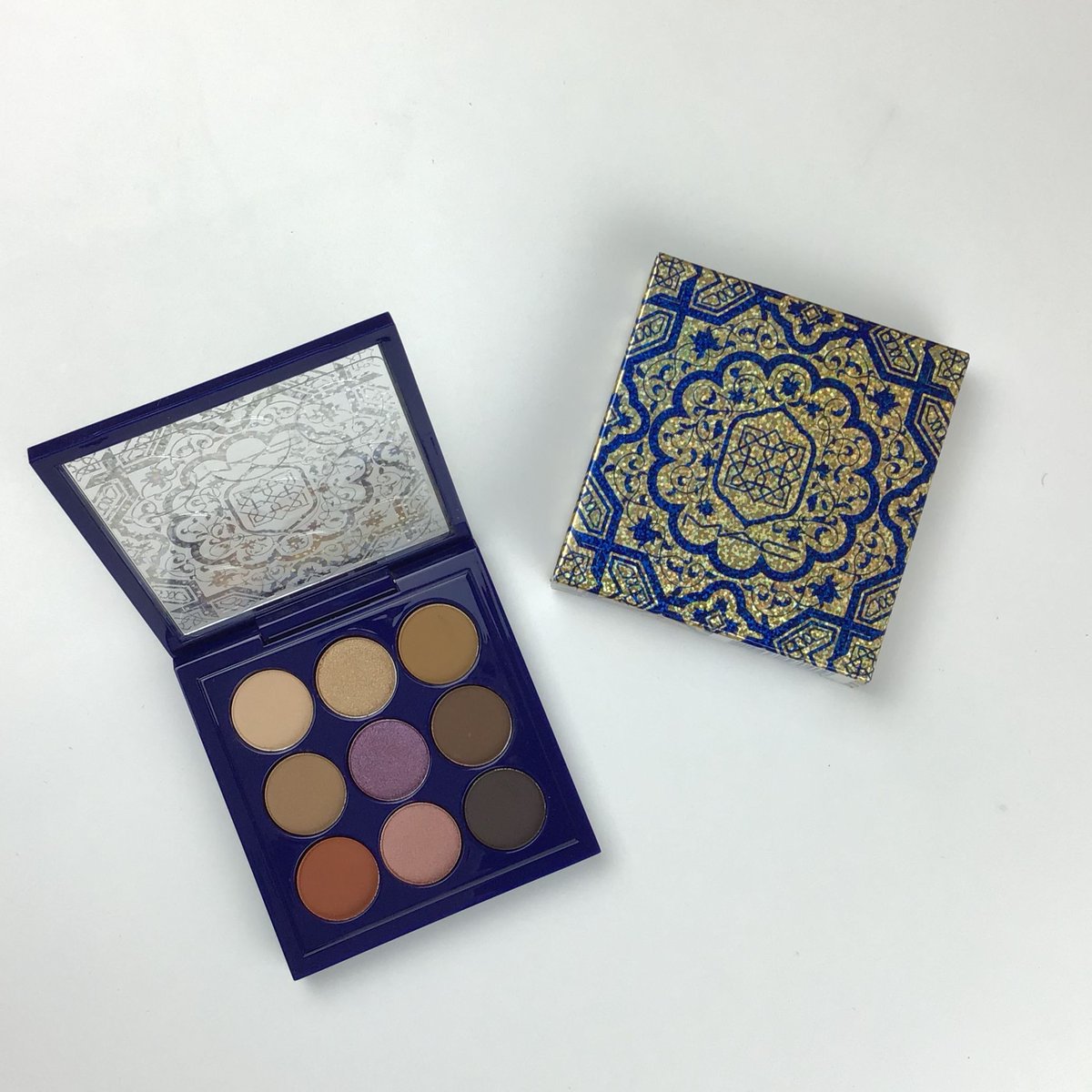 Meeco ミーコ 公式 Na Twitterze ｍ ａ ｃ スモール アイシャドウ ｘ ９ クリエイティブ コッパー 限定品 美しい発色のコッパー系カラーのアイシャドウパレットが 限定パッケージで登場 発色が良く何通りもの色の組み合わせを楽しめます 商品詳細ページ