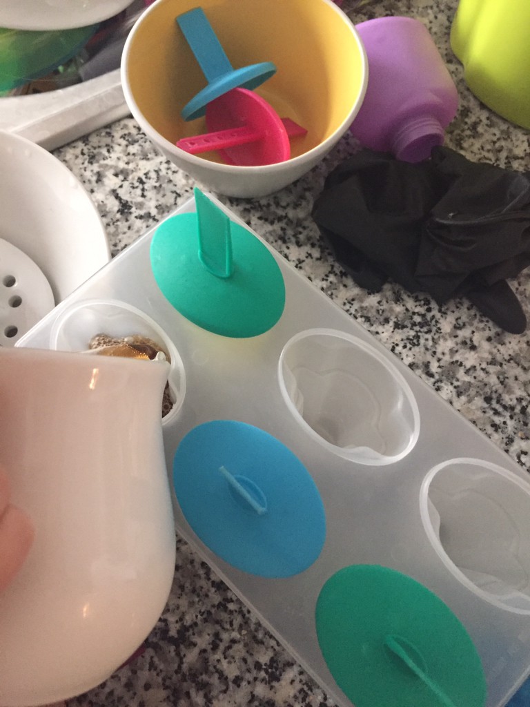 BsVfoundation's tweet photo. Our teachers love cooking and it is one of our favourite activities to prepare, sometimes we cook the recipes our teachers suggest or other times with our own #CookingIsFun #CookingAndLearning #AmazingChefs #BSV #CognitaWay @BritishValencia https://t.co/za8Gznka4s