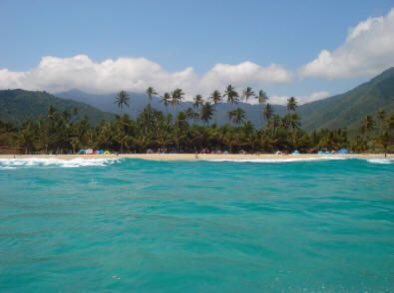 GianlucaCoccon1's tweet photo. Cuyagua, bello pueblo en las costas aragueñas entre sus rios se encuentran el Pozo de Arena y el Pozo San Pedro, tiene una playa con un oleaje moderado apta para la práctica del Surf y bodyboard...Edo Aragua VENEZUELA 🇻🇪🇻🇪🇻🇪🇻🇪🇻🇪 https://t.co/9Voo7enfeK