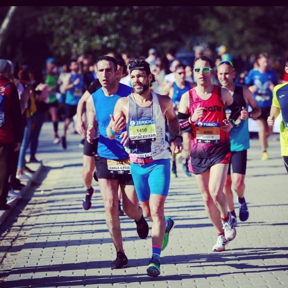 MijasTriatlon's tweet photo. 🏃🏻♂️🏃♀️ El 23 de febrero, se celebró la @MaratonSevilla, espectacular y una de las mejores carreras de España. Mª Ángeles, Juan Fco, ReO y José Juan estuvieron allí, desafiando la mítica distancia de 42K. Enhorabuena compañeros!
#MijasTri #CPMijas #CPMT https://t.co/vmrs9RAXSU
