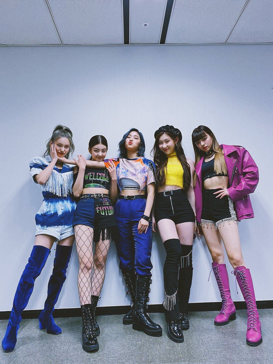 Hirokic52257695's tweet image. #KCONTACT  #KCON2020JAPAN 
#会いたいアーティスト
#TWICE   #트와이스 #MAMAMOO #마마무  #ITZY #있지 #CherryBullet #체리블렛