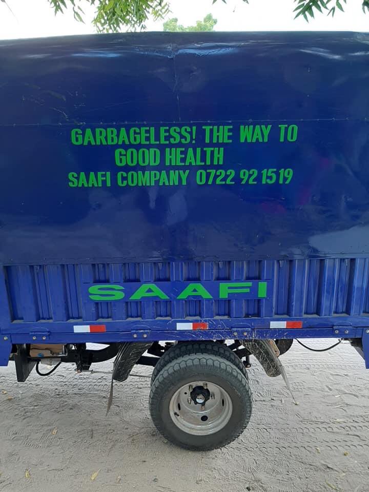 SaafiCleaning's tweet photo. The Mini-track is on the loose in the streets of Garissa. Less garbage is the way to good health. Call @SaafiCleaning Company on this number 0722 921 519 for better disposal of your home dirts at Ksh 500 only every month. 

Welcome 🙏. https://t.co/AfuUhwneia