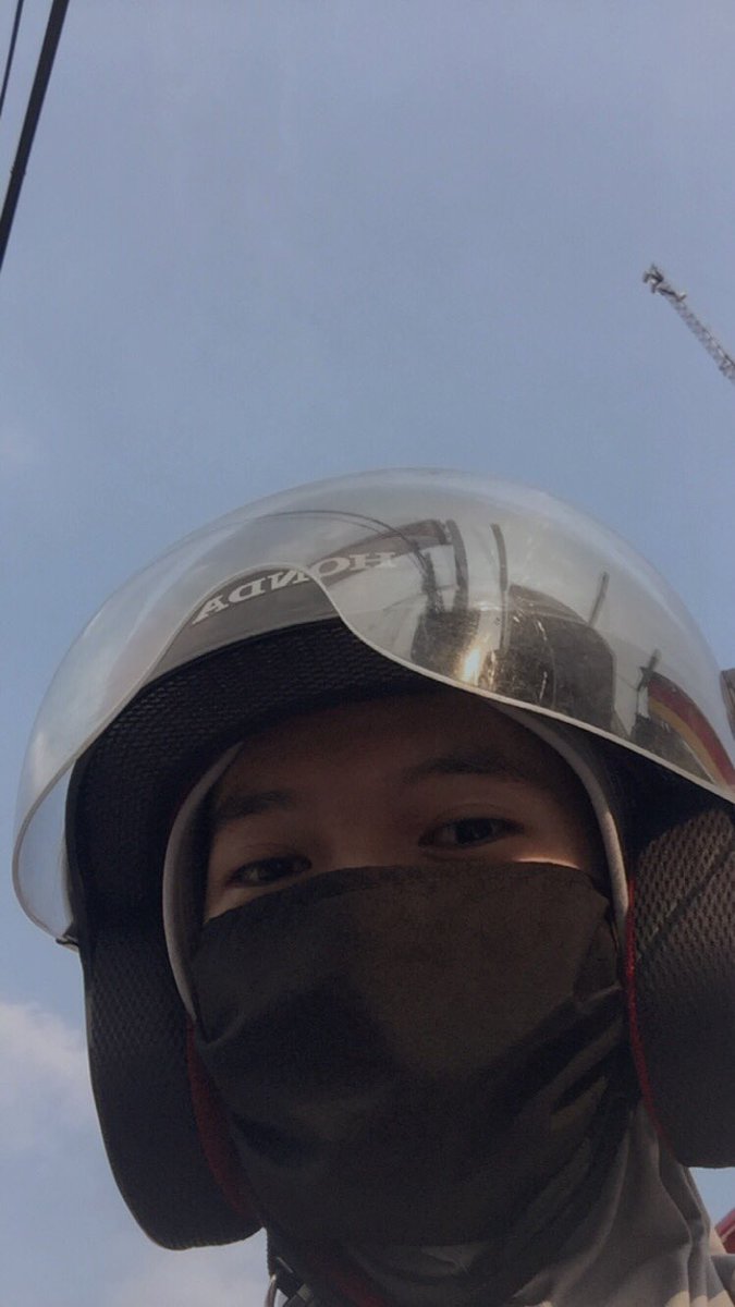 daisyeflow tweet media