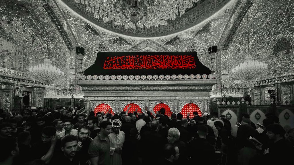 AliShanawar1's tweet photo. “فُزْتُ وَ رَبِّ الْکَعْبَة”
“By the lord of the kabah, I have succeeded" - Imam Ali a.s https://t.co/715KvSDYGk