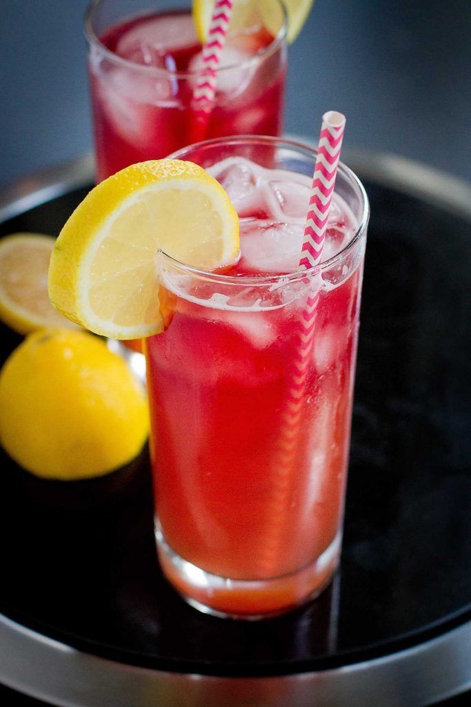 CopaFizz's tweet photo. Todays #quarantini
Passoa Splash
Fill tall glass with ice, add in equal parts, sparkling water, Passoa liqueur, and cranberry juice. If you have passionfruit add the seeds too. Mix and serve.
#cocktailsforlockdown https://t.co/eUu2ZZ8YEo