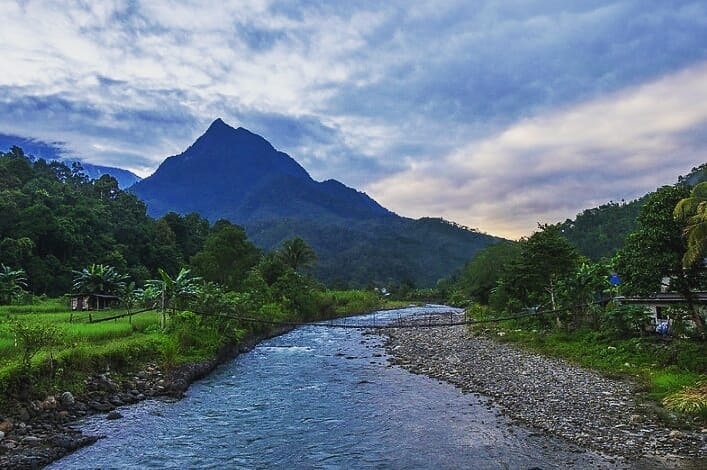 Sabah Tourism Board on Twitter: &quot;This is the picturesque eco-village in Kota Belud, named as Tambatuon village. Perfect place to spend time camping or playfully swim in the Kadamaian river with your