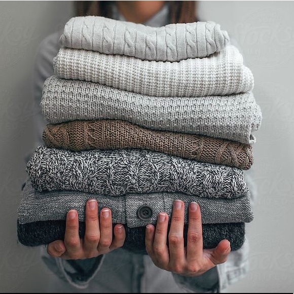 KhyberBazaar's tweet photo. So good I had to share! Check out all the items I'm loving on @Poshmarkapp #poshmark #fashion #style #shopmycloset #thelimited #oddy #anthropologie: https://t.co/gmGlKKMvqi https://t.co/IPyjRd9iJR