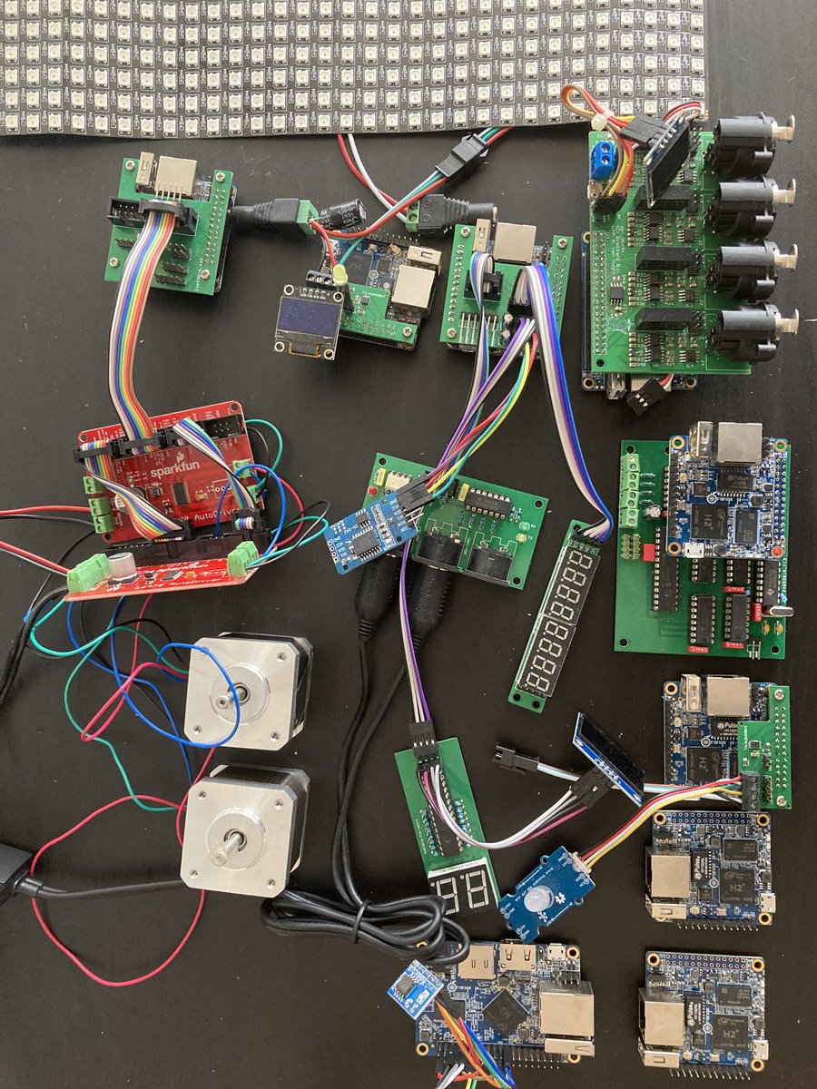 _AvV_'s tweet image. #whatIdowithorangepi @orangepixunlong #dmx512 #neopixel #pixel #steppers #midi #ltc #smpte #rdm #osc 
#orangepizero #orangepione #orangepiofficial