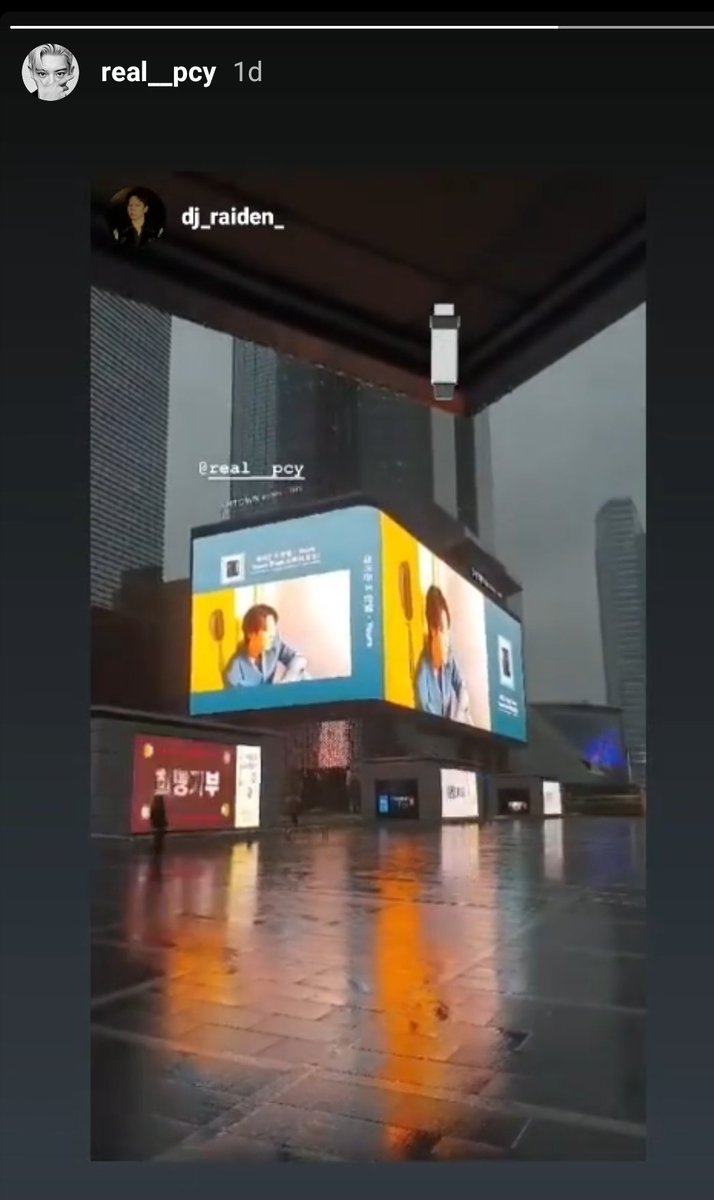 Melek_damaged's tweet photo. Yeol bu kadar emek veriyor iken destek olmayı unutmayın 
 #NNGSUBSCRIBECHALLENGE
#CHANYEOL @weareoneEXO https://t.co/rD3mIxLGbM