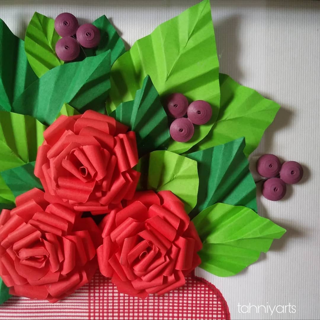 Tahniyarts's tweet photo. #PulpkeyXYou #Pulpkey 
I believe making art takes us out of our chaotic schedule and fills one up with utmost serenity.
#ArtistOnTwitter #art #quilling
"A rose's rarest essence lives in the thorn." - Rumi https://t.co/IWOdYTCmej