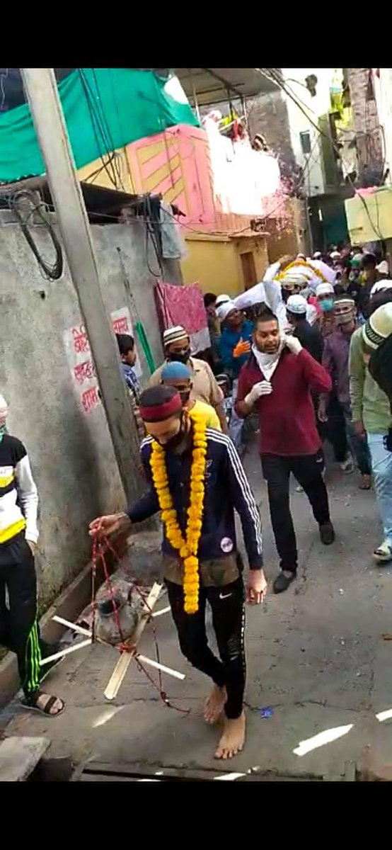 T_L_Y_R's tweet photo. मुस्लिम खिदमतगार का परचम लहराना है,
ट्रेंड को नम्बर वन बनाना है।
══════════════
      #मुस्लिम_ख़िदमतगार
══════════════
           \ (•◡•) /
             \ 💙/
     --@Haq_ke_7 --
               |    |
       RT if u Agre

@AmanRjwada @Troll_Ziddi https://t.co/f7zTvzlO8H