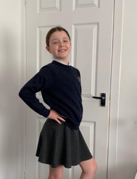 kimmcmahon64's tweet photo. @StanleyPS_EYC  kacey all ready wotg her school clothes on #StaySafeStayHome #lockdown2020 https://t.co/hDcWp1N1AP