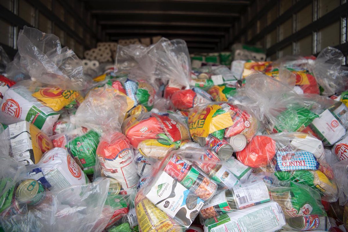 NelsonMandela's tweet photo. Food &amp; Hygiene supplies are essential in fighting against the Covid-19 pandemic. Many South Africans can't afford to replenish their essential products &amp; need your support. By joining the #Each1Feed1 initiative, you are helping fight the pandemic. https://t.co/0AGhBuxcKZ