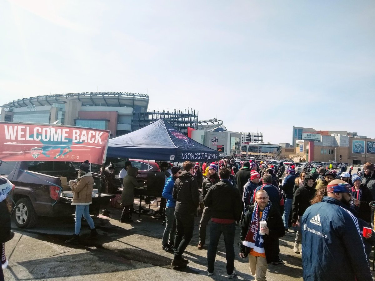 ThoseWhoSupport's tweet image. SG: @MidnightRiders 
Team: @NERevolution 
League @MLS 

Learn what barrel ball is and why the bins aren't a toy I this episode of Those Who Support!

🍎podcasts.apple.com/us/podcast/mid…
⚓anchor.fm/thosewhosuppor…