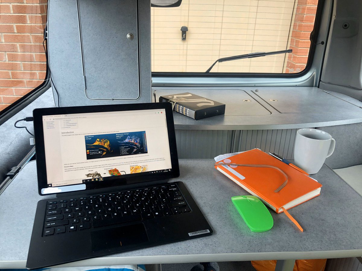 BDavenward's tweet photo. Needed a change of scenery today, so I’m working from the Costa del Driveway, it’s warmer than the dining office! https://t.co/obhO39BCzM