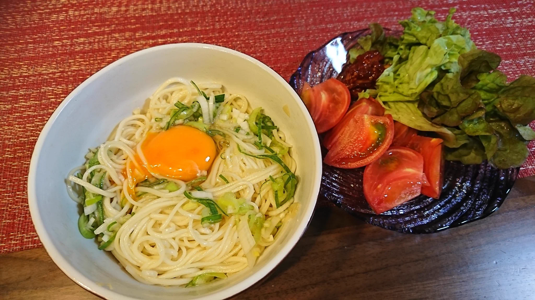 @ore825 動画みて作ったら同じように黄身が割れました😂 