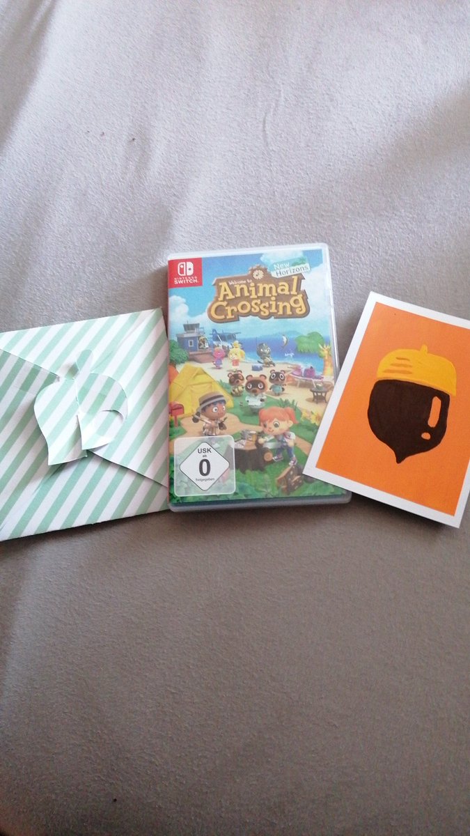 Themu4's tweet photo. Es ist bald so weit. 🥳
Ich hab das Spiel und das coole Geschenk von @Kaifiech, jetzt fehlt nur noch meine Switch... Ich hoffe sehr das sie so schnell wie möglich kommt. ☺️ https://t.co/izgo9fJNZV