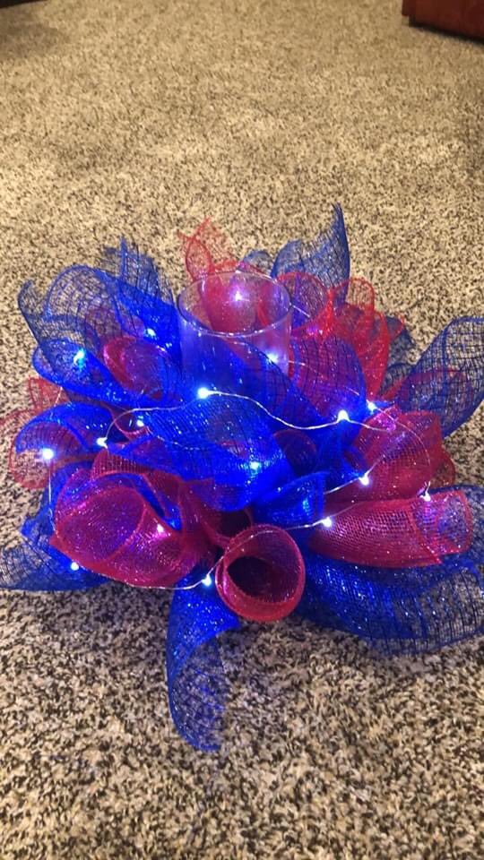 Mrs_Koppers's tweet image. What do you do when you can’t sleep at 4 am? Craft! #decomesh #crafting #cantsleep