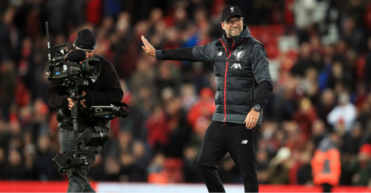 geglobo's tweet image. Governo autoriza volta da Premier League, mas pede transmissões gratuitas e investimento na base glo.bo/2LBp2DH