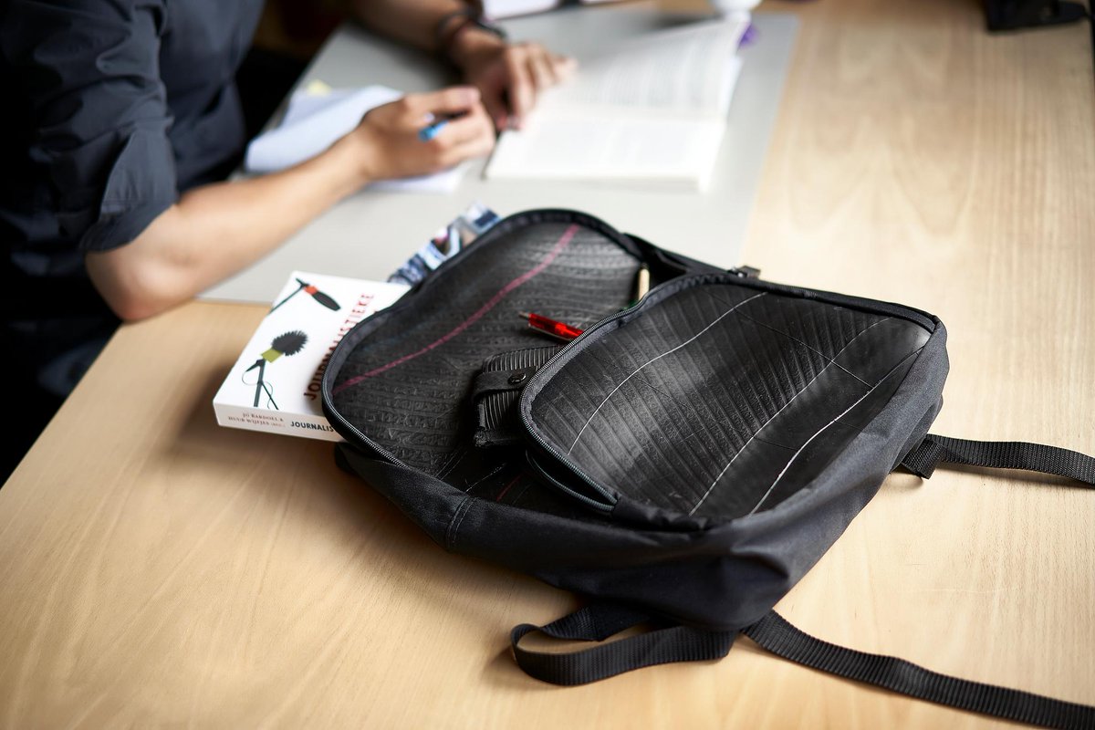 The Ecowings Rozer Pack backpack - your daily companion for work or school - handmade from upcycled tyretube - sustainable, vegan and fair ecowings.nl
#sustainable #ethical #gooddesign #handmadebag