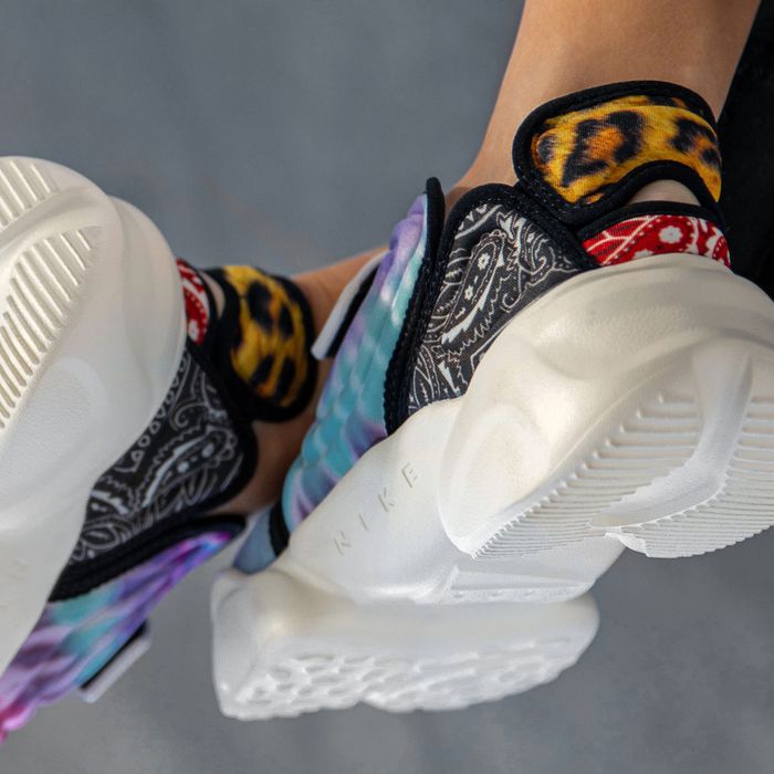nike aqua rift gel tie dye