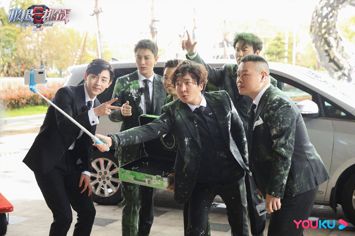 Ameeramy6gmail1's tweet image. Limit Challenge weibo update
Every Sunday at 9pm.. #Gofightings6 #Limitchallenge #denglun #allendeng1021 #邓伦